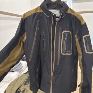 Triumph Men's Brecon Performance Jacket- inner & outer shell
